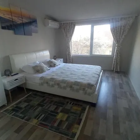 Pensionat Casa Coralia 3*