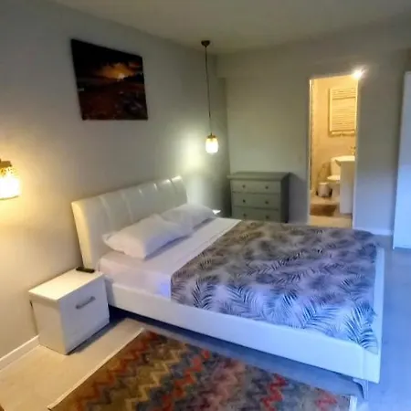 Casa Coralia 게스트하우스 3*